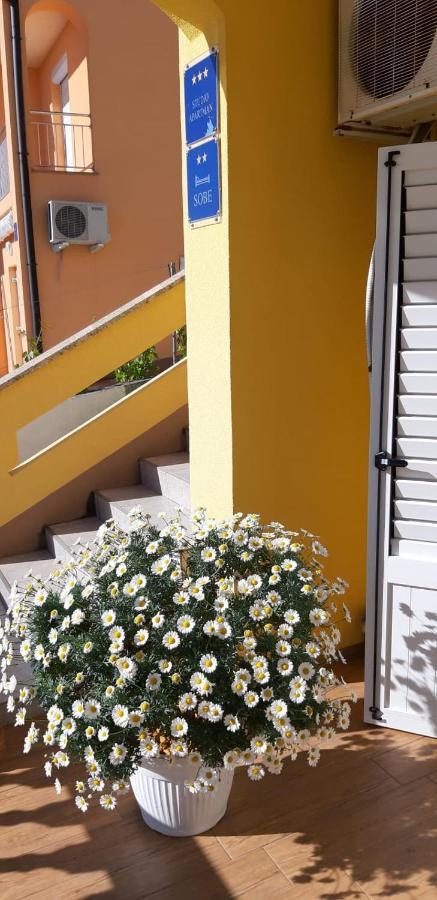 Apartment And Room Hudoletnjak Šilo Εξωτερικό φωτογραφία