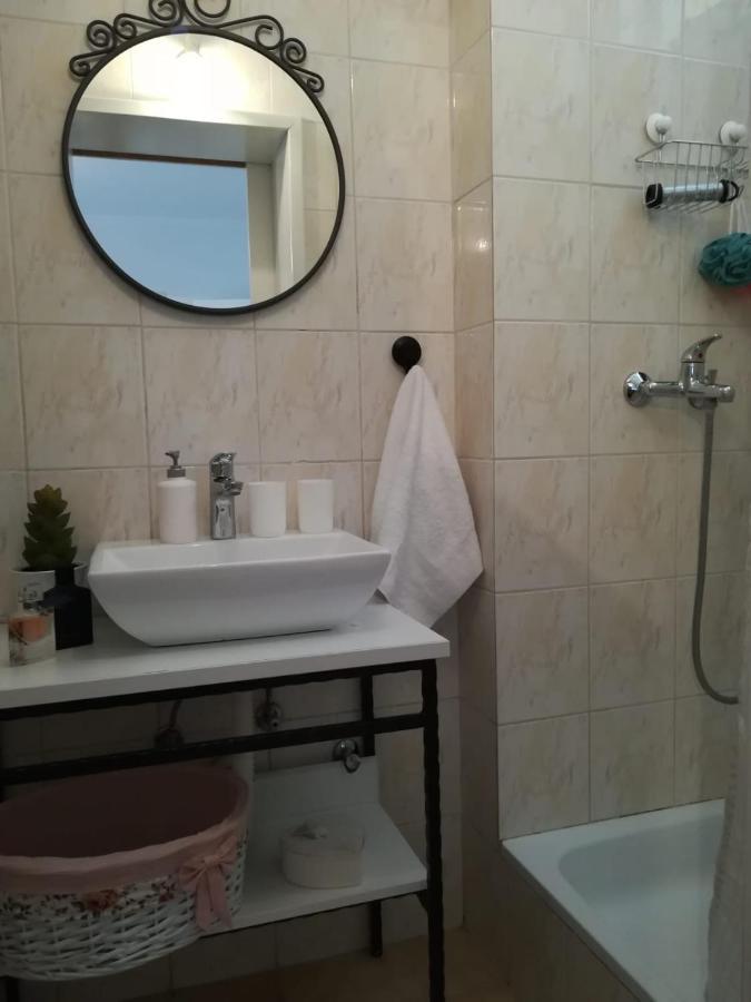 Apartment And Room Hudoletnjak Šilo Εξωτερικό φωτογραφία