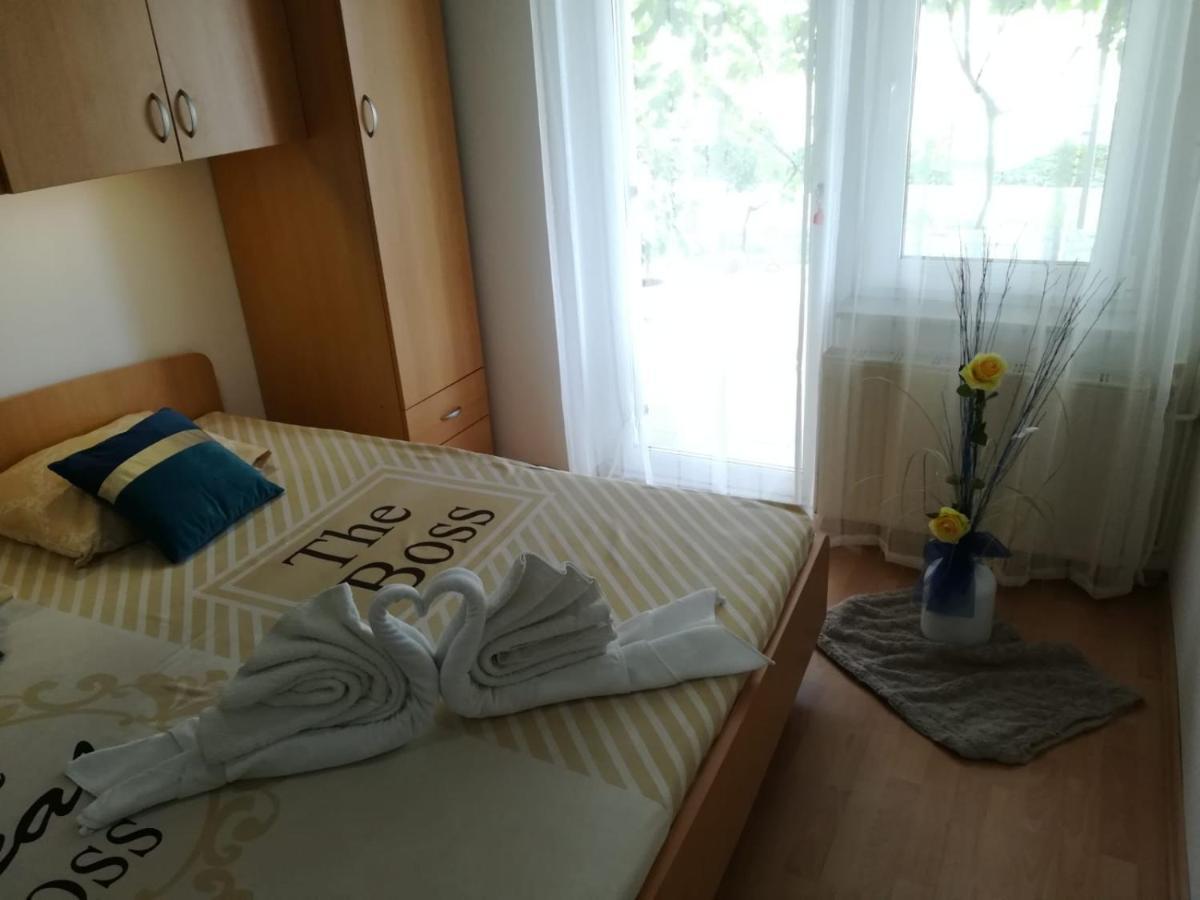 Apartment And Room Hudoletnjak Šilo Εξωτερικό φωτογραφία