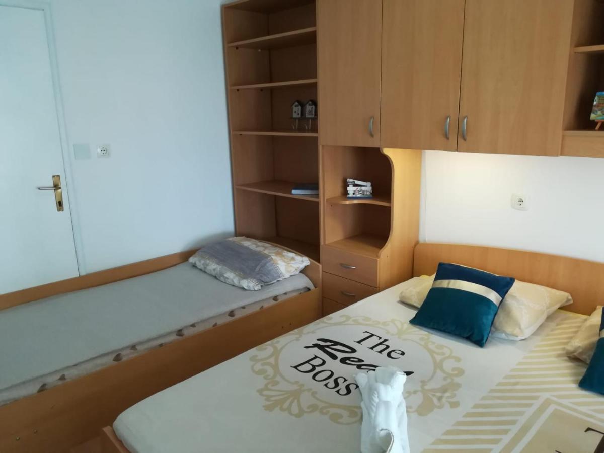Apartment And Room Hudoletnjak Šilo Εξωτερικό φωτογραφία